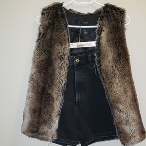 fur vest